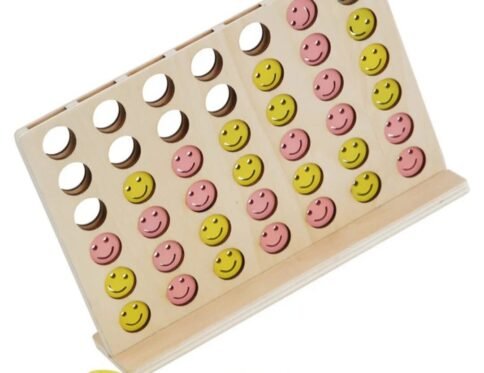 Wooden Three Dimensional Four Piece Chess